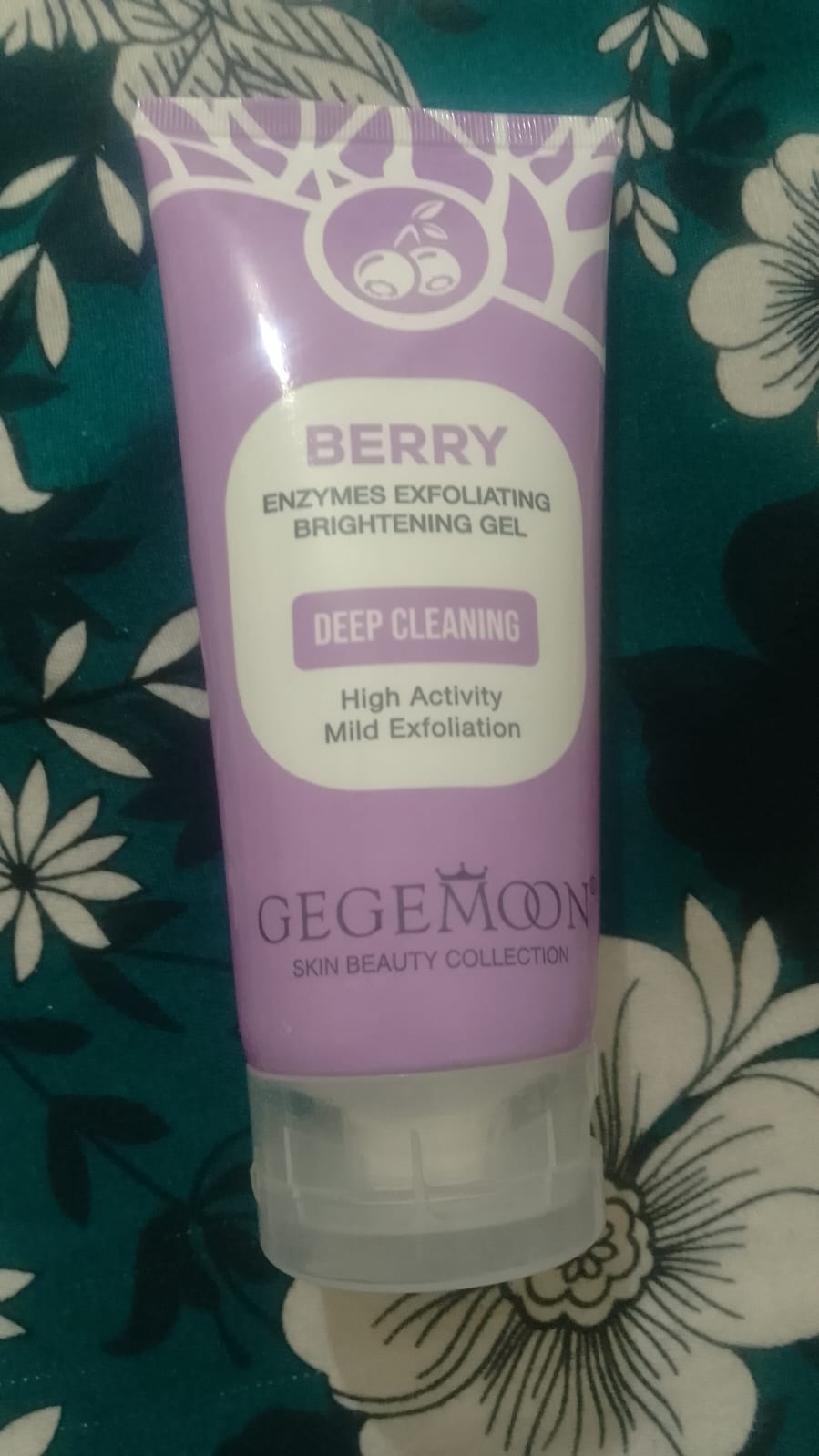 Dead Skin Removal Gel for Smooth Glowing Skin