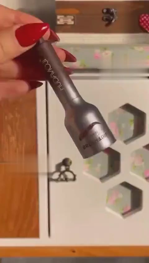 Angled Brush And Liquid Eyebrow Gel Pen For Daily Makeup